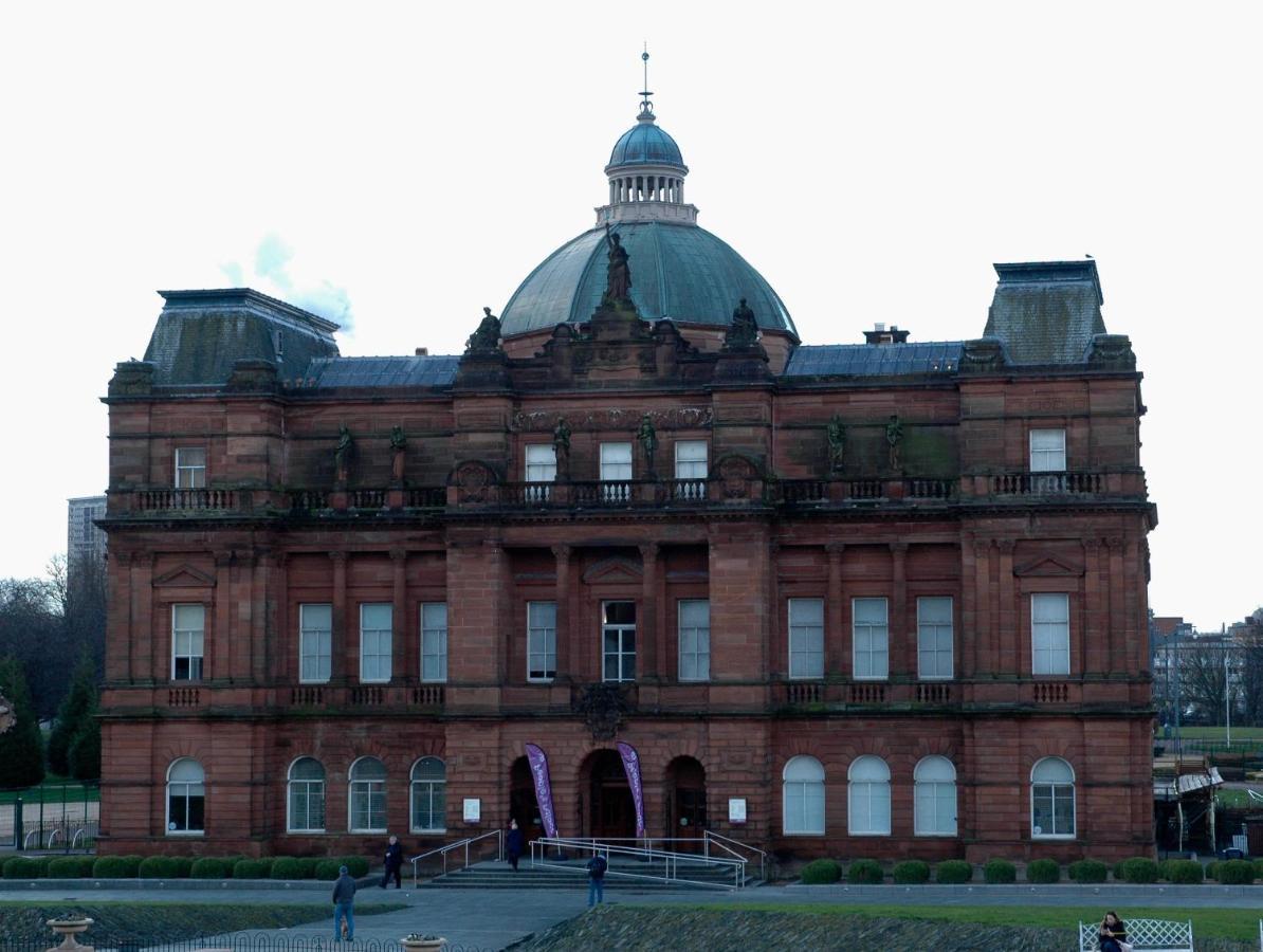 Fabulous Stylish Flat In Merchant City & Free Secure Parking グラスゴー エクステリア 写真